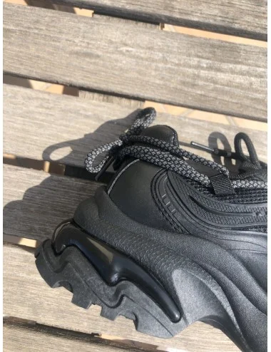 Azaro Noir