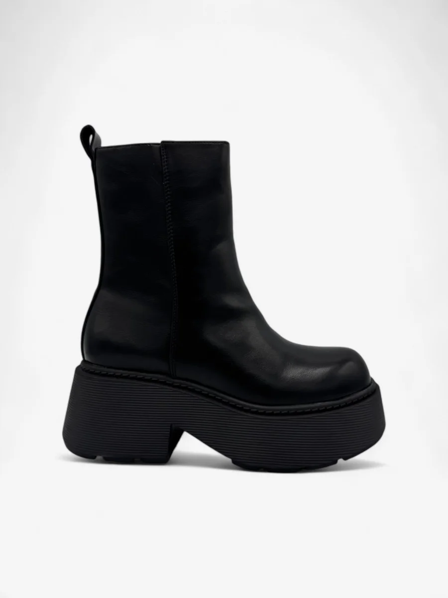 Botas Moteras con maxi plataformas Simone Noir