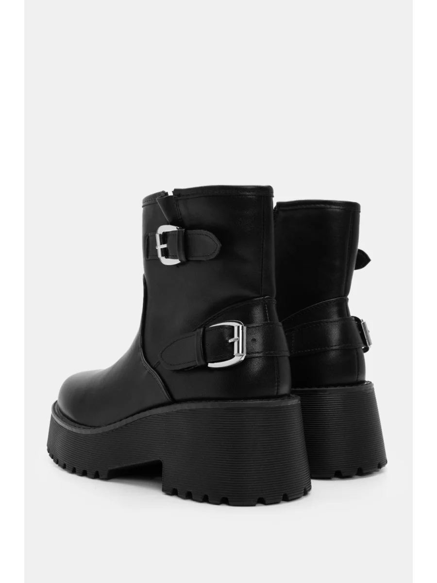 Botines con hebillas y plataforma Lucia Noir