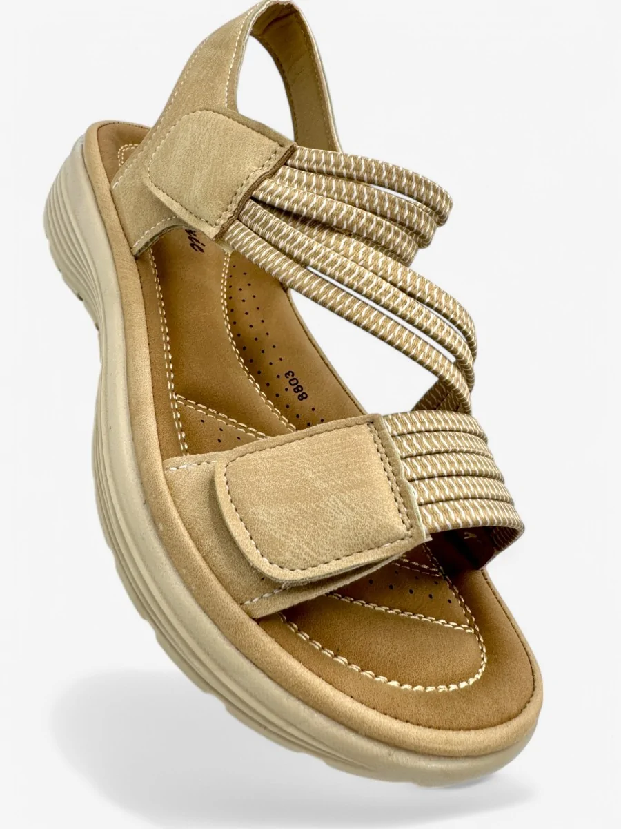 Sandalias Confort con Velcro Macere Beige