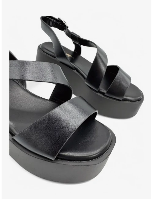Sandalias con Plataforma...