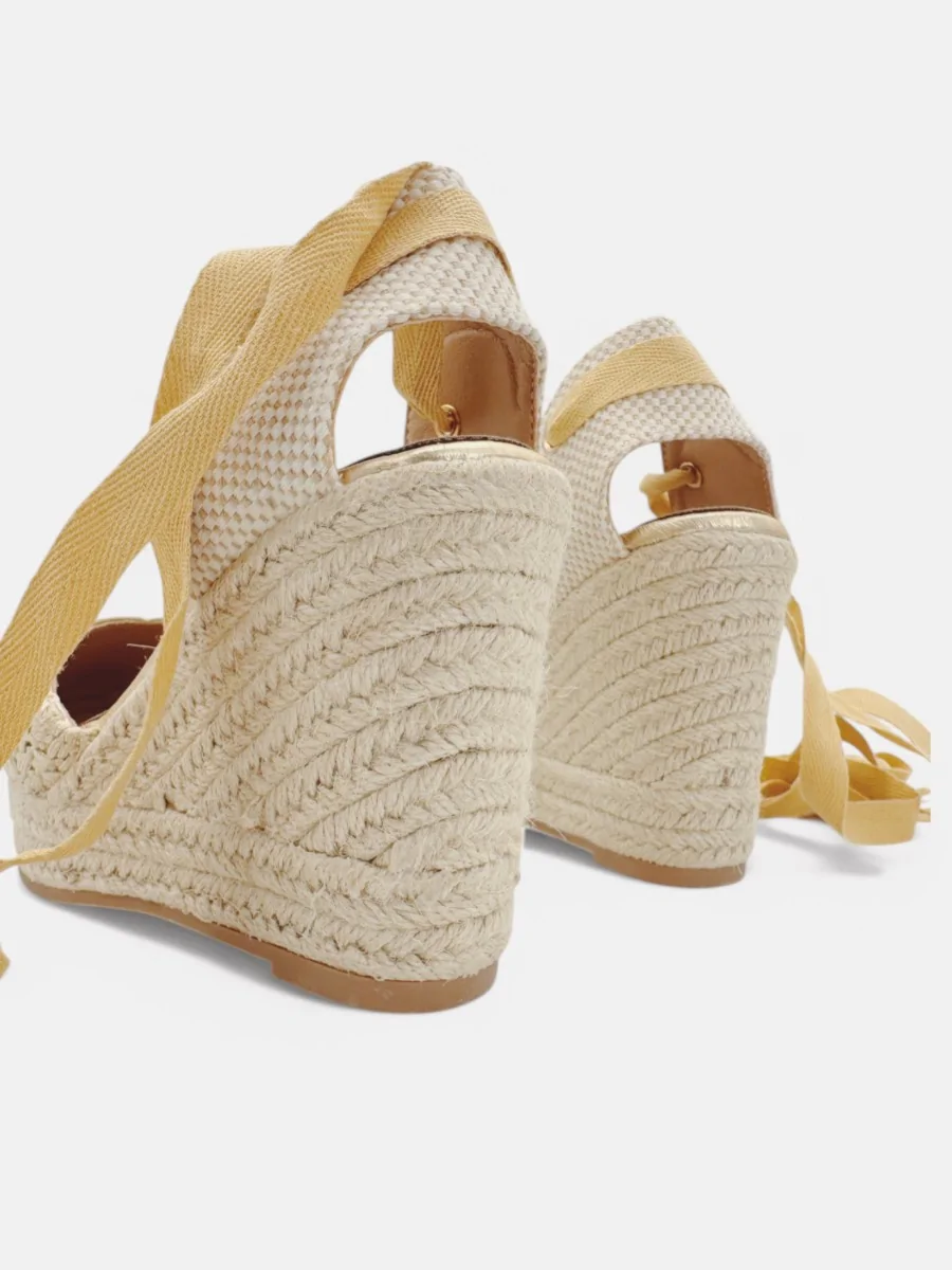 Cuñas de Esparto Atada en Pierna Cles Gold