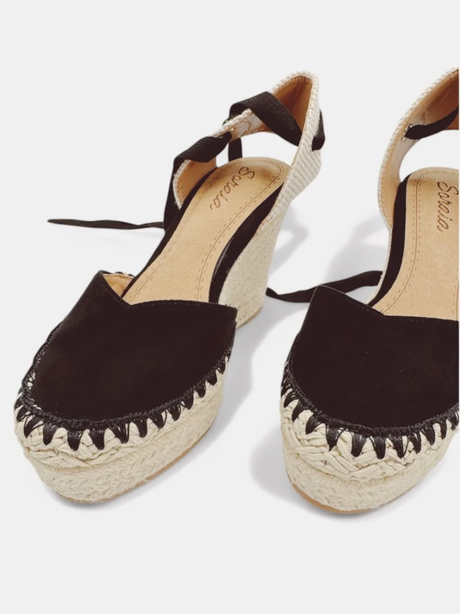 Cuñas de Esparto Atada en Pierna Cles Noir