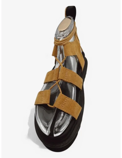 Sandalias con Cordones y...