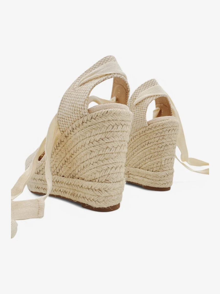 Sandalias con Cuñas de Esparto Atada en Pierna Roselle Beige
