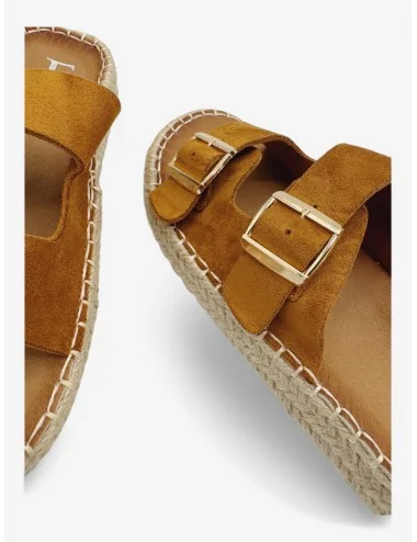 Sandalias con Hebillas...