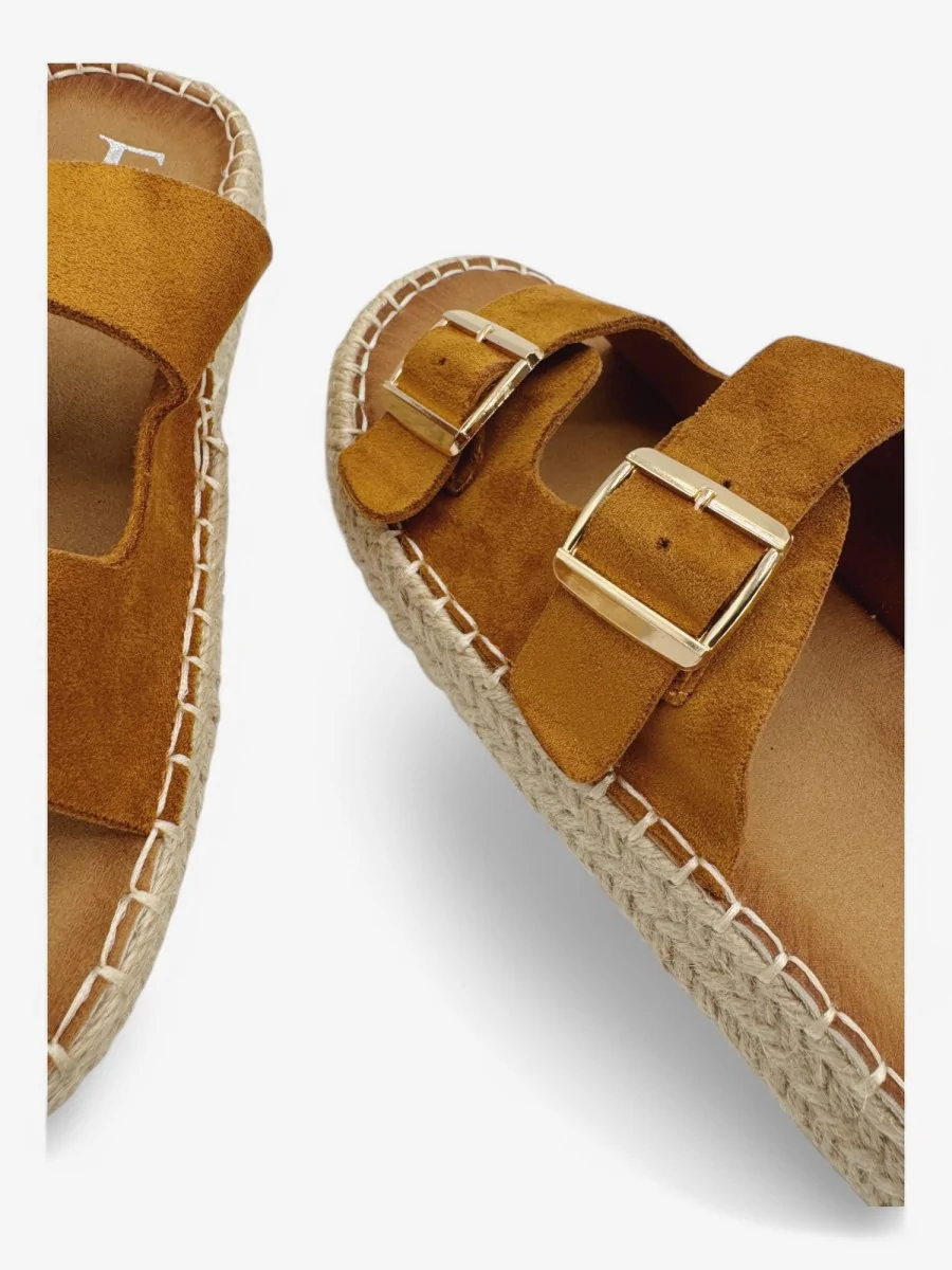 Sandalias con Hebillas Cameri Camel