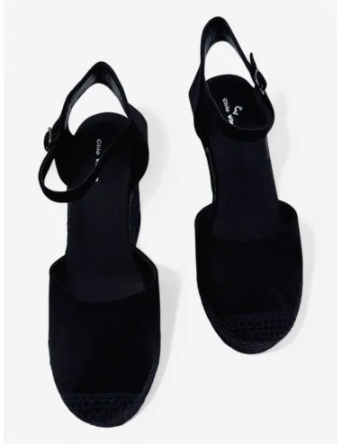 Sandalias Altas con Pulsera...