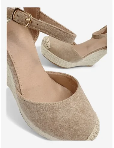 Sandalias Altas con Pulsera...