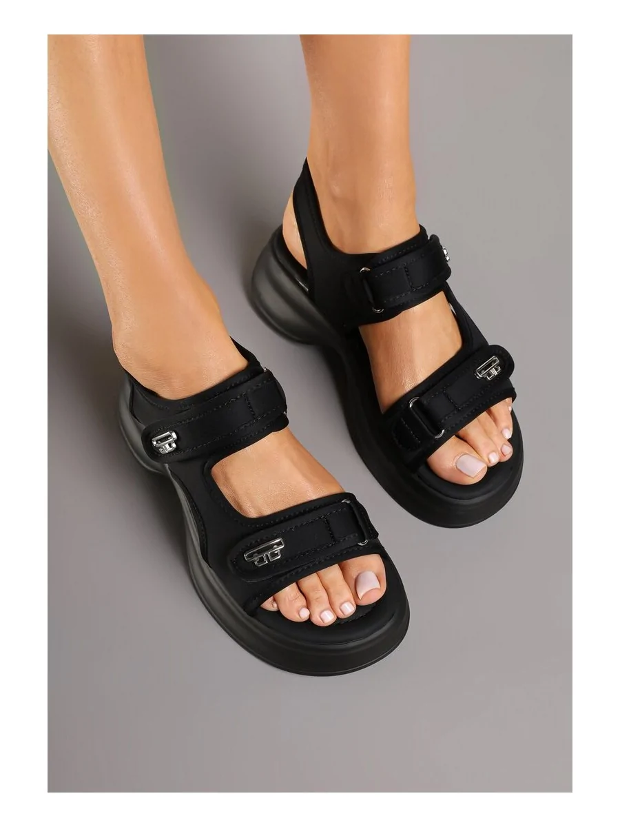 Sandalias Confort con Velcro Tatti Noir