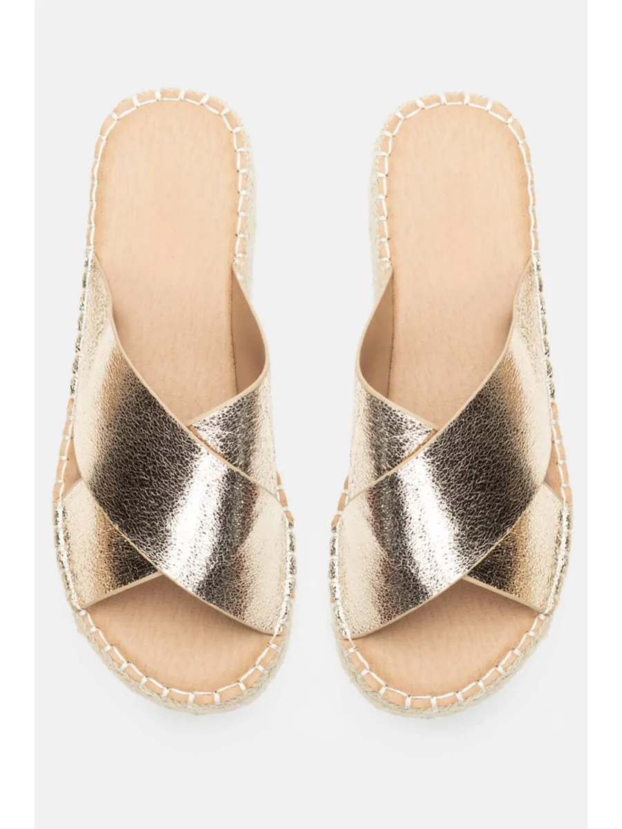 Sandalias Con Plataforma Merone Gold