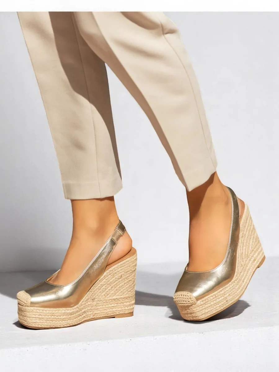 Sandalias con Esparto Altas Chiani Gold