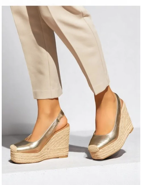 Sandalias con Esparto Altas...