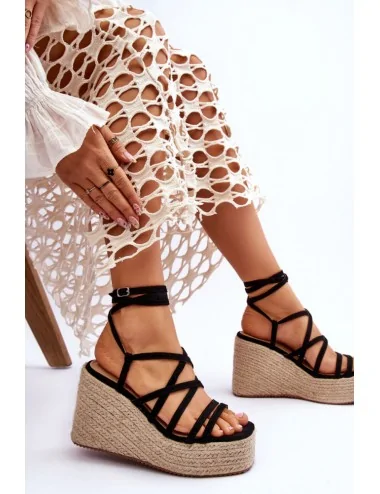 Sandalias con Tiras y Atadas a la Pierna Casina Noir