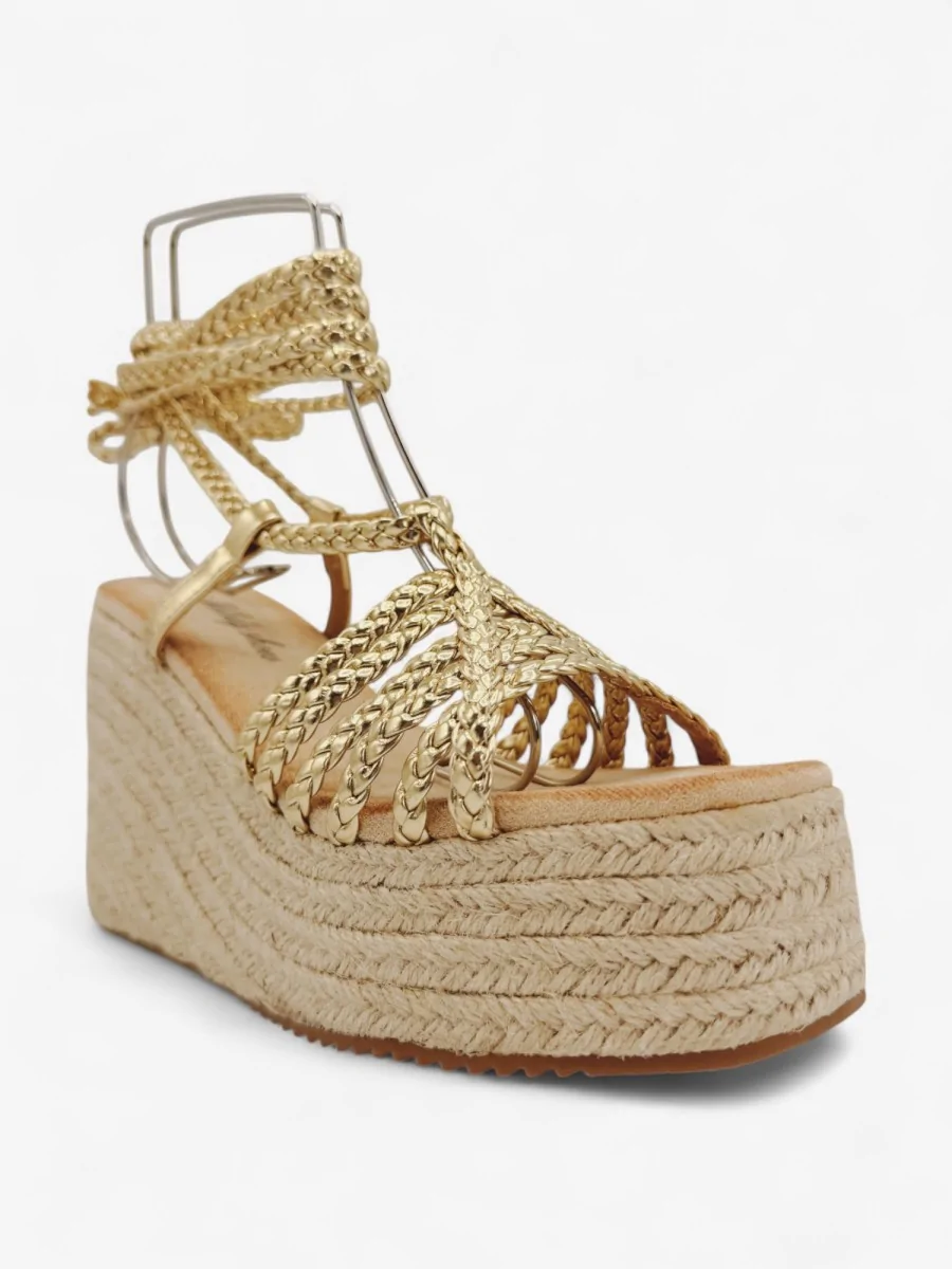 Sandalias con Cuña y Tiras Trenzadas Ales Gold