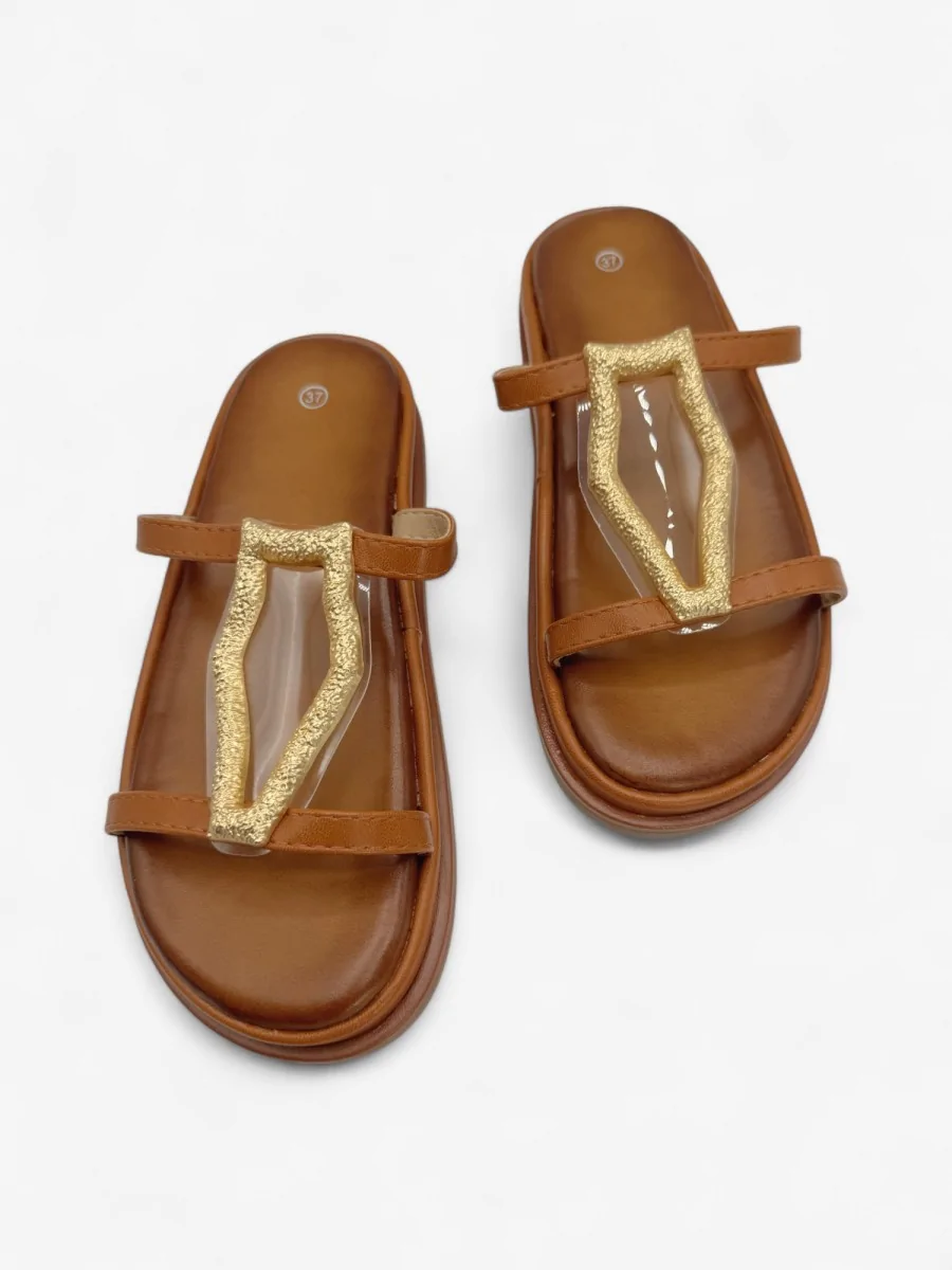 Sandalias con Detalle Dorado Pergusa Camel