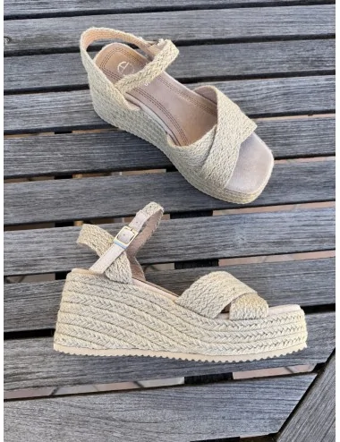 Sandalias con Plataforma...