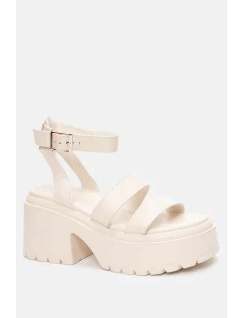 Sandalias con Plataforma...