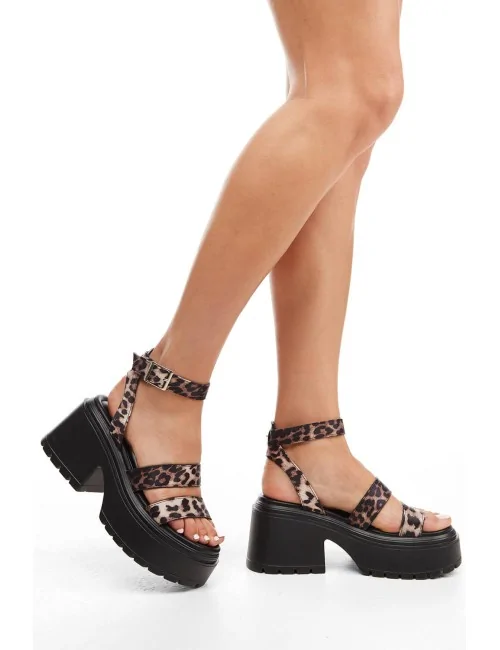 Sandalias con Plataforma...