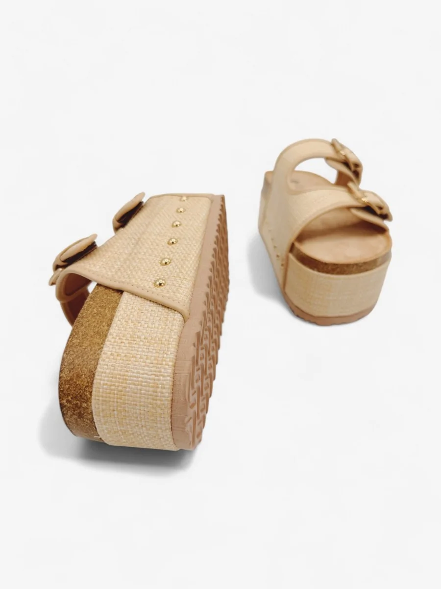 Sandalias con Plataforma y Detalles Dorados Valmir Beige