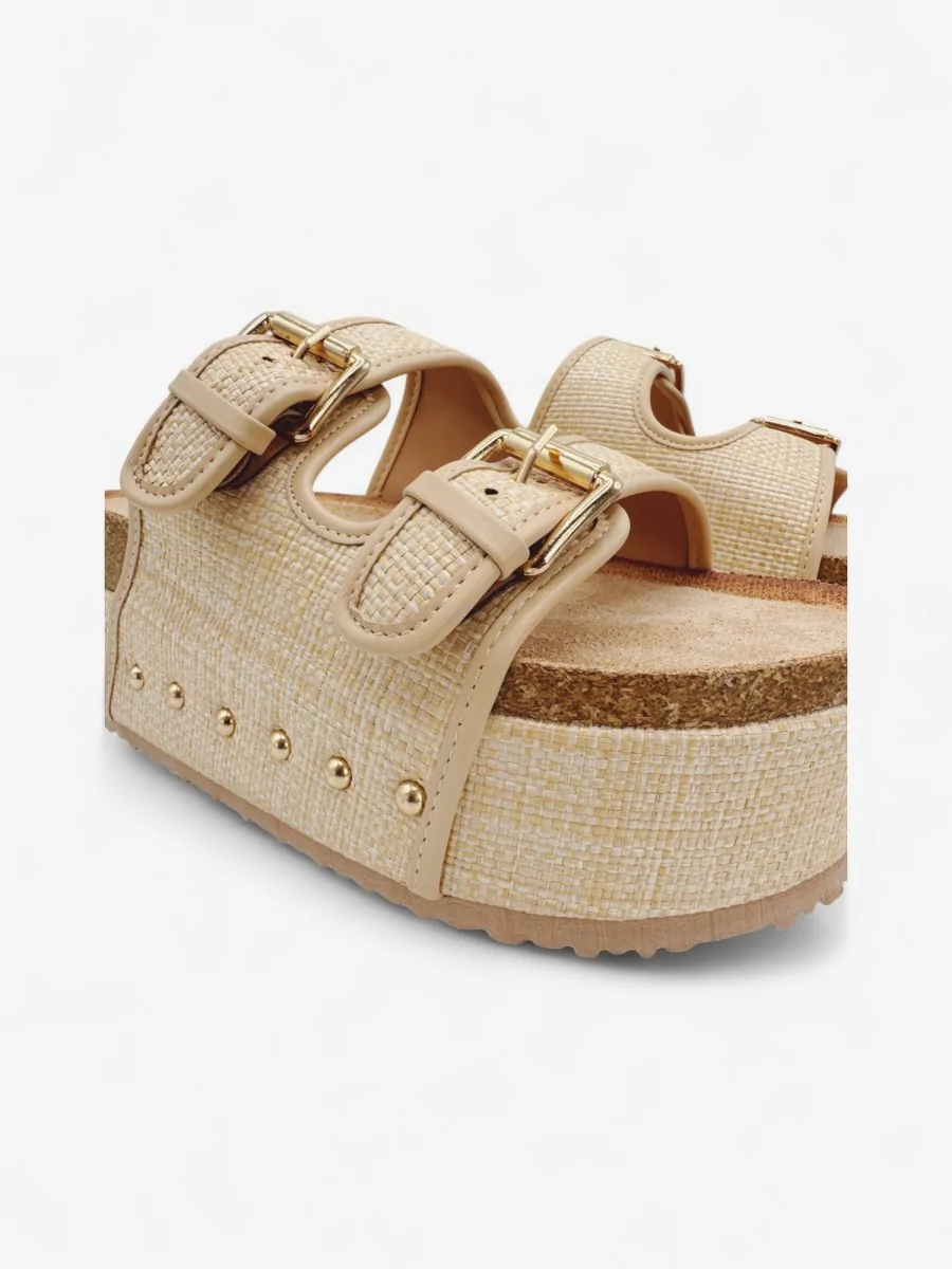 Sandalias con Plataforma y Detalles Dorados Valmir Beige