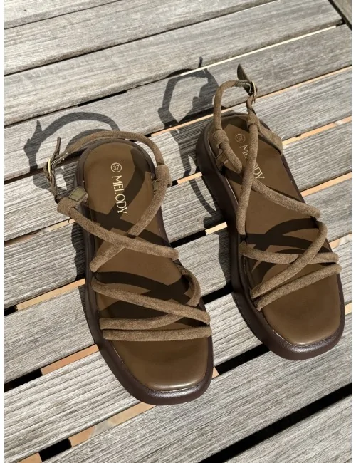 Sandalias planas con...