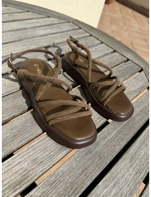Sandalias planas con...