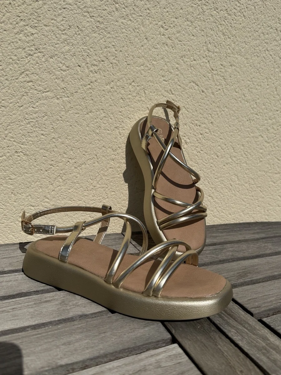 Sandalias planas con plataforma Terme Gold