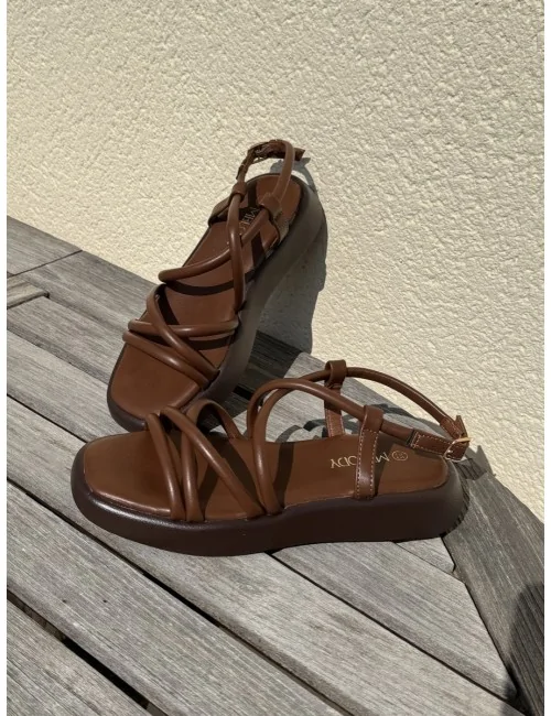 Sandalias planas con...