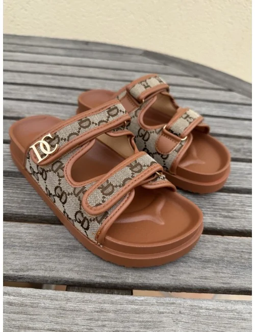 Sandalias con Plataforma...
