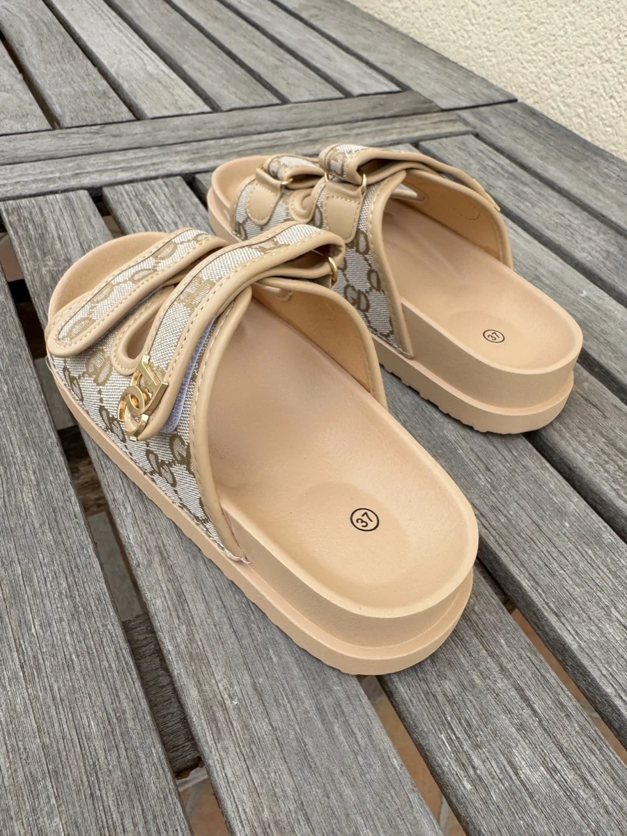 Sandalias con Plataforma Ischia Beige