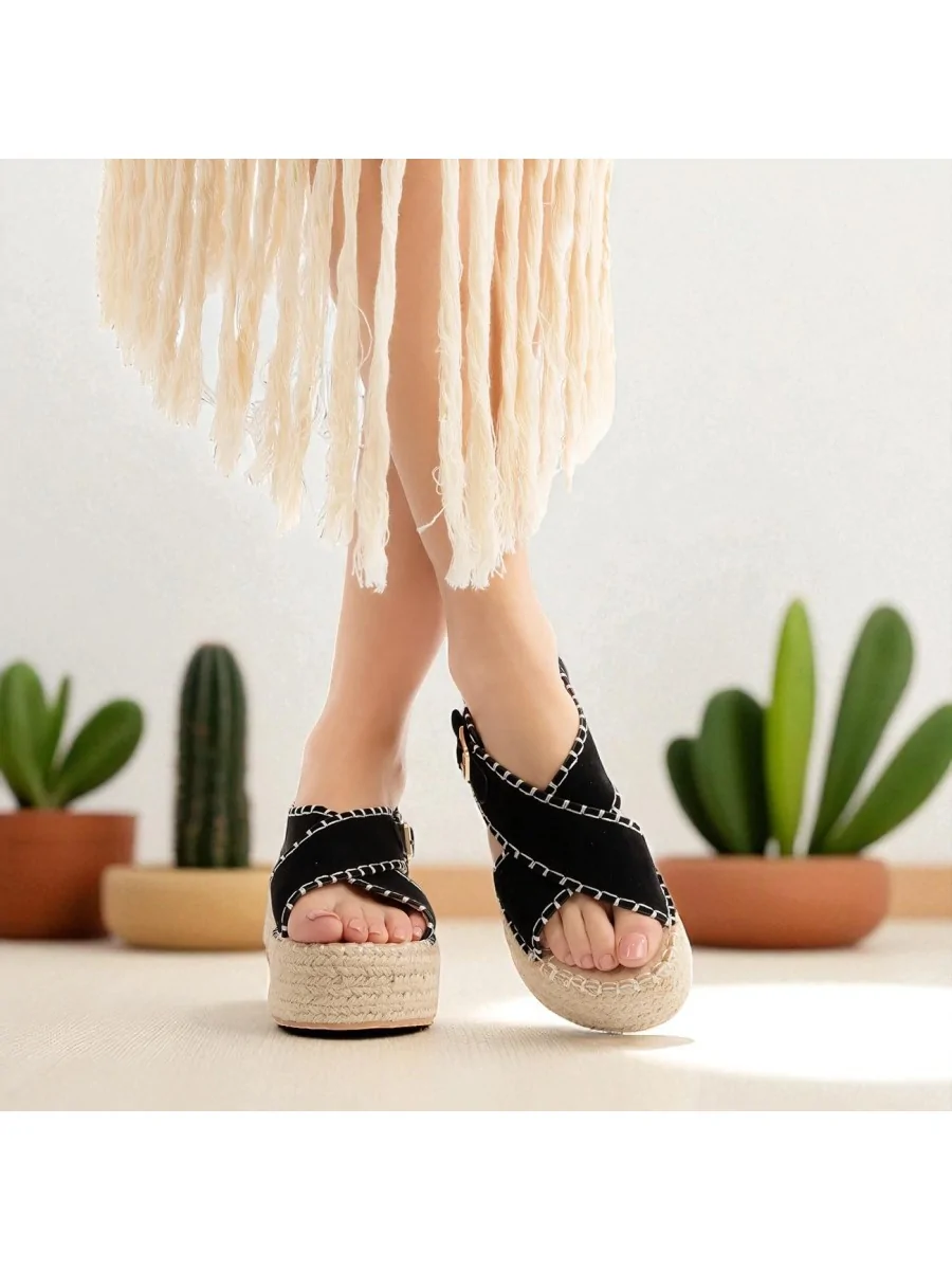 Sandalia con Plataforma de Esparto Lusia Noir