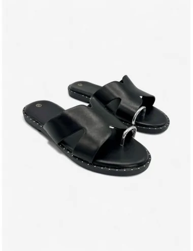Sandalias Planas con anillo...