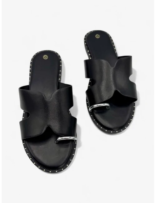 Sandalias Planas con anillo...