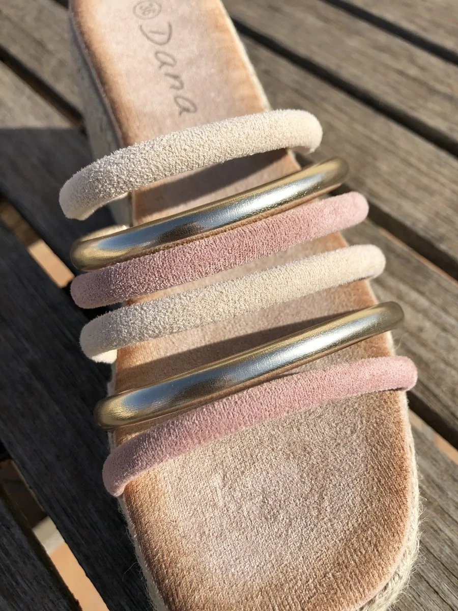 Sandalias Con Plataforma de Esparto y Tiras Lerca Beige