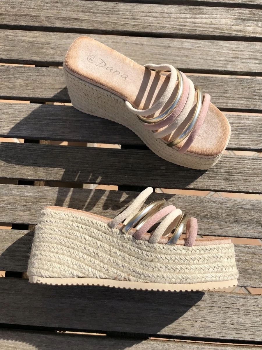 Sandalias Con Plataforma de Esparto y Tiras Lerca Beige