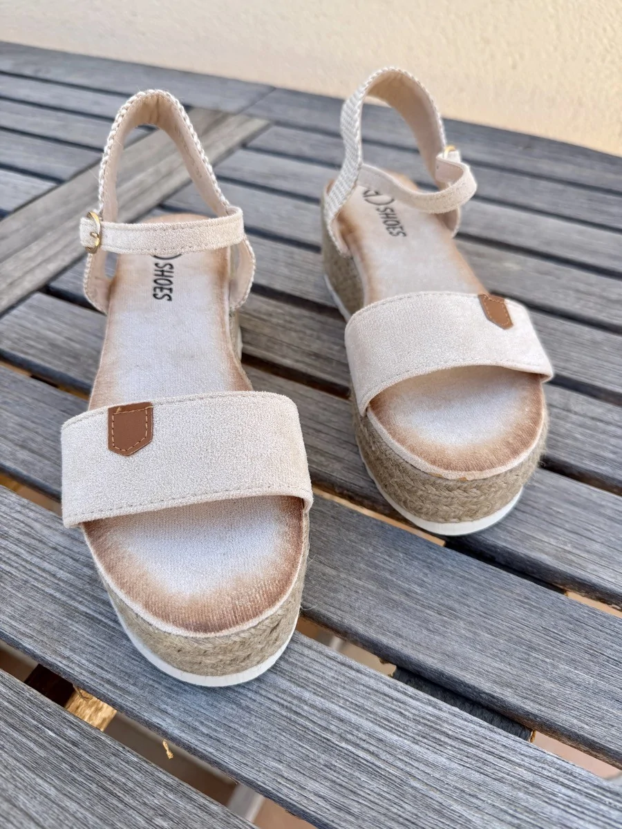 Sandalias de Plataforma y Esparto Caselle Beige