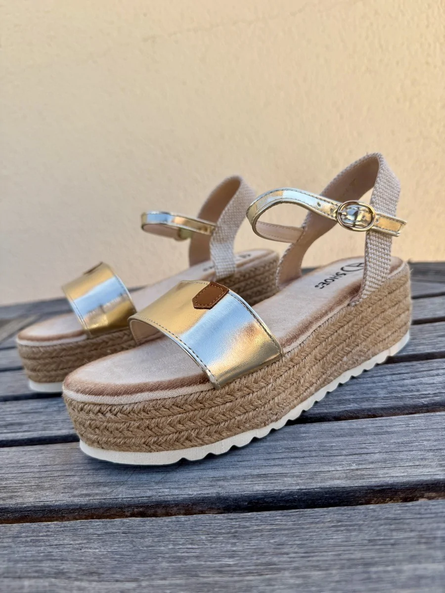 Sandalias de Plataforma y Esparto Caselle Gold
