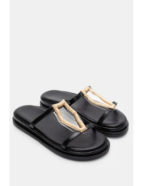 Sandalias con Detalle...