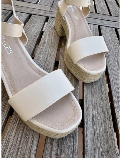 Sandalias con Tacón Grueso...