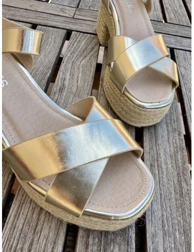 Sandalias con Tacón Grueso...