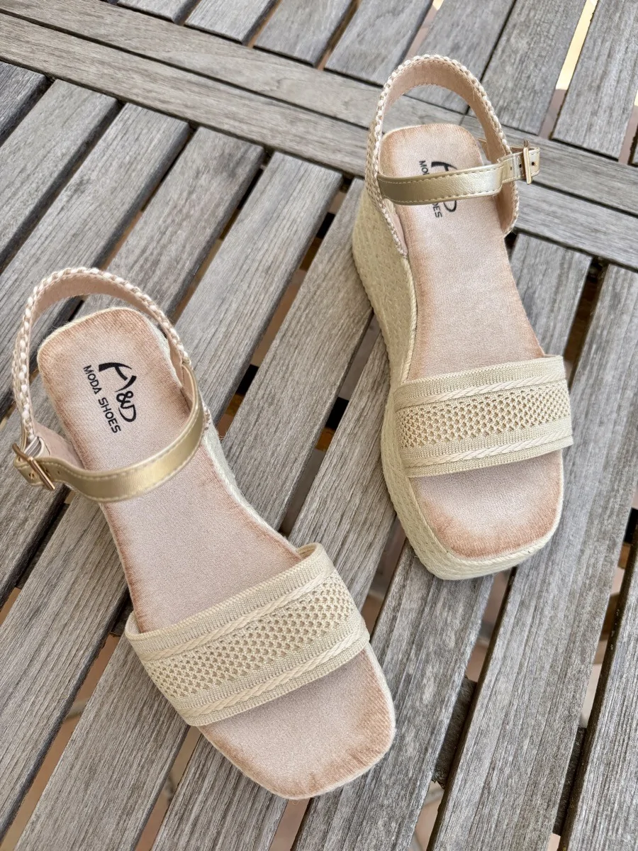Sandalias con Cuña y Plataform de Esparto Aranova Gold