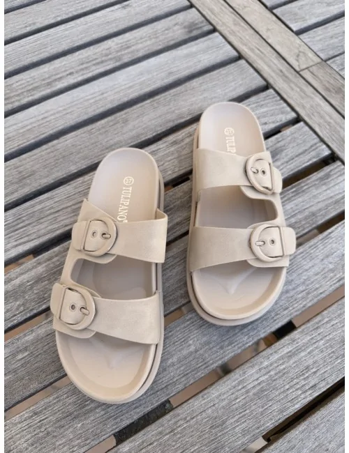 Sandalias con Hebillas...