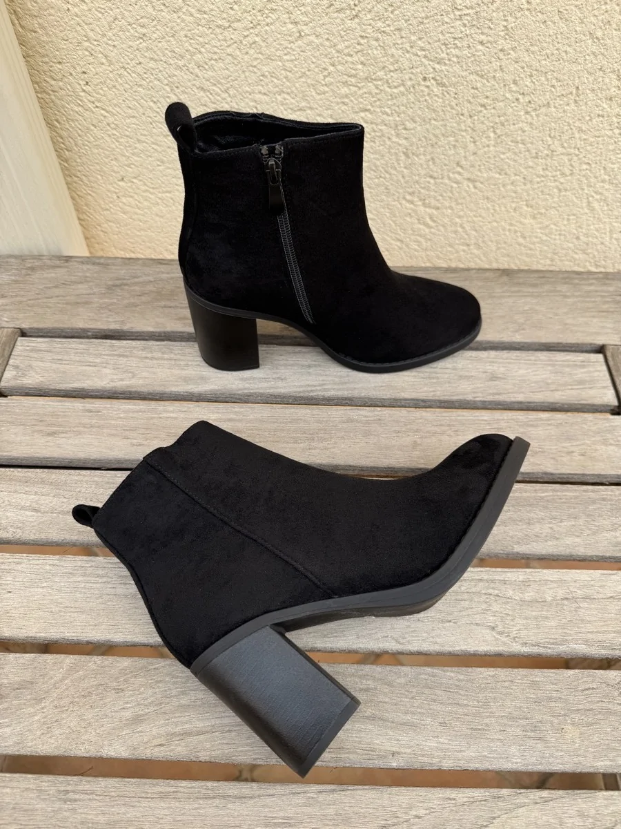 Botines con tacón de Antelina Brozzi Noir