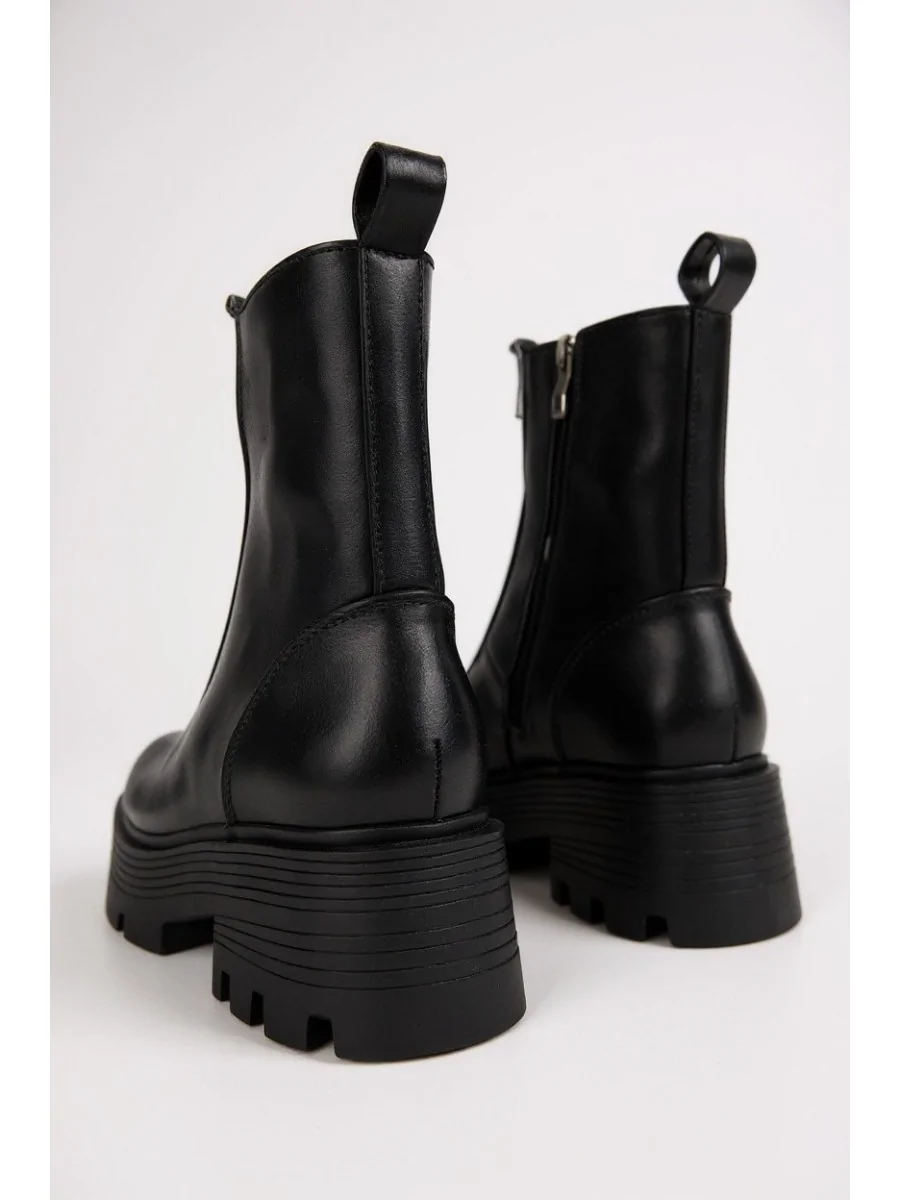 Bota con Plataforma Arda Noir