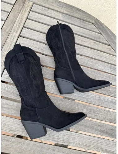 Bota Cowboy con tacón...