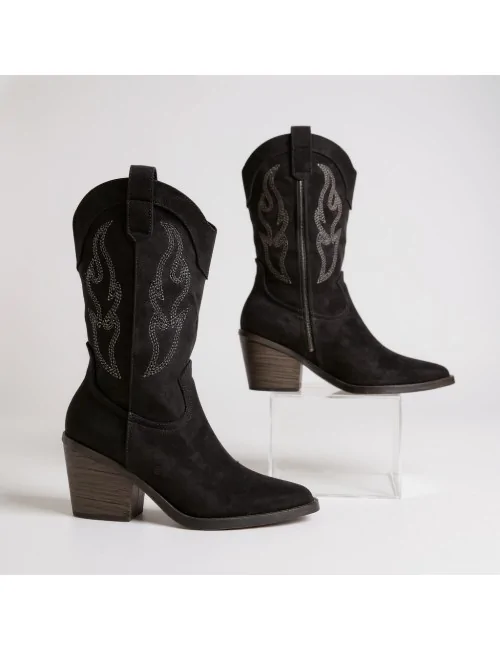 Bota Cowboy con tacón...