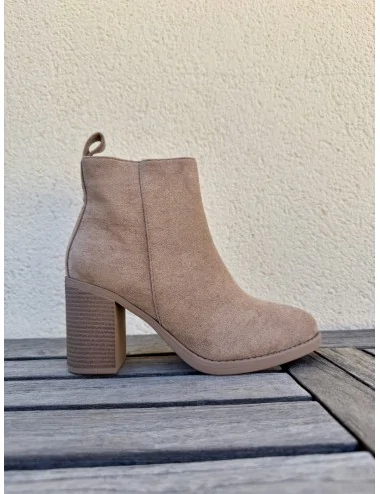 Botines con tacón de...