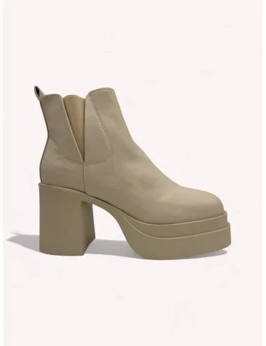 Botines con tacon y...