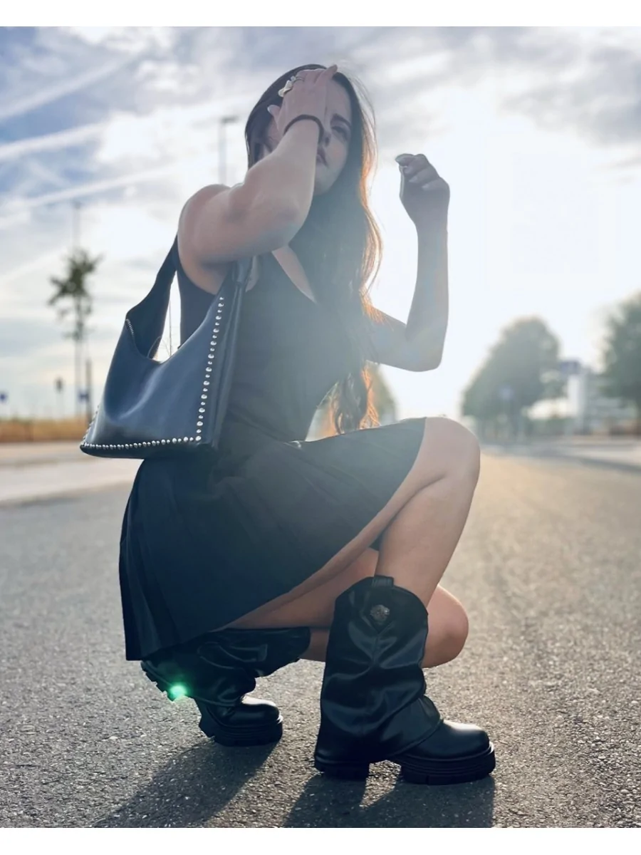 Botas Bikers con suela gruesa Alonte Noir